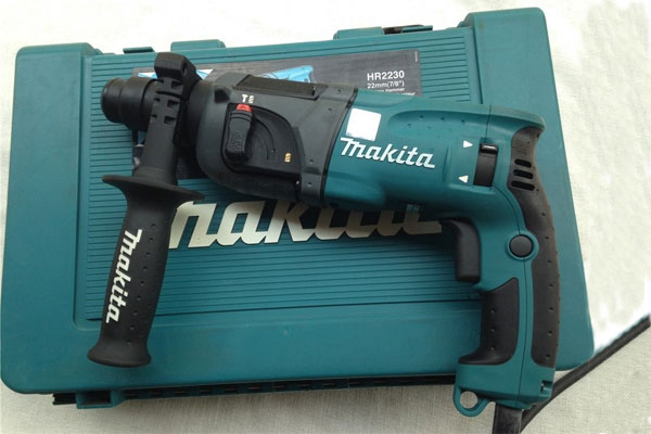 những lưu ý chọn mua máy khoạn makita chính hãng chất lượng